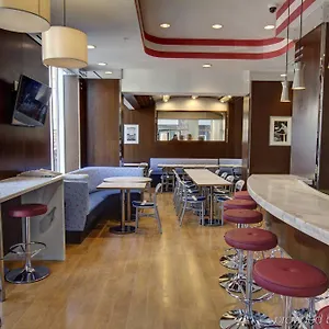 *** Hotel Fairfield By Marriott Manhattan/financial District United States